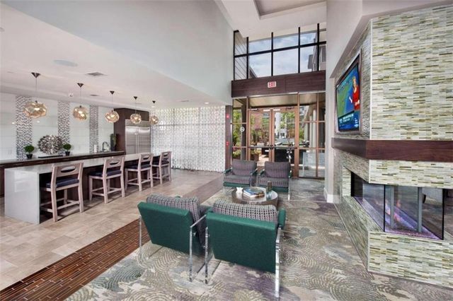 1490 W Ernest Barrett W Parkway 423, Kennesaw, GA 30152