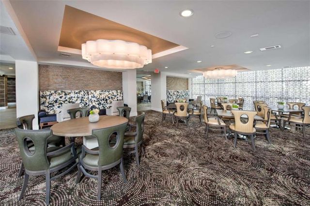1490 W Ernest Barrett W Parkway 423, Kennesaw, GA 30152