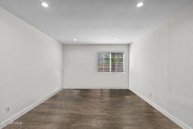 459 Mark Drive, Simi Valley, CA 93065