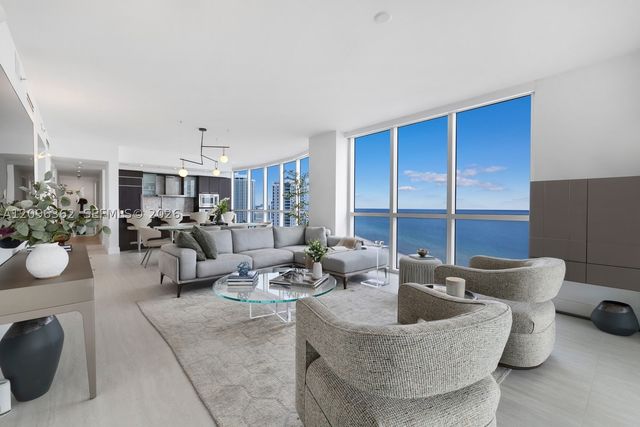 3801 Collins Ave 2006, Miami Beach, FL 33140