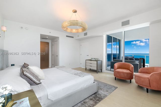 3801 Collins Ave 2006, Miami Beach, FL 33140