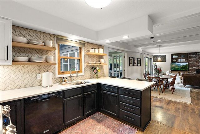 1944 Lenawee Road SE, Grand Rapids, MI 49506