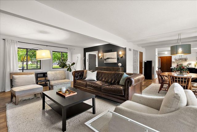 1944 Lenawee Road SE, Grand Rapids, MI 49506