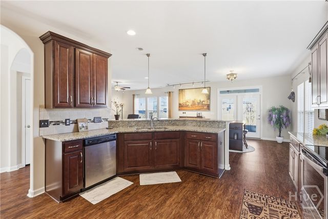 225 Willow Point Circle, Savannah, GA 31407