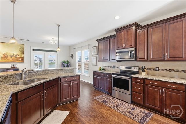 225 Willow Point Circle, Savannah, GA 31407