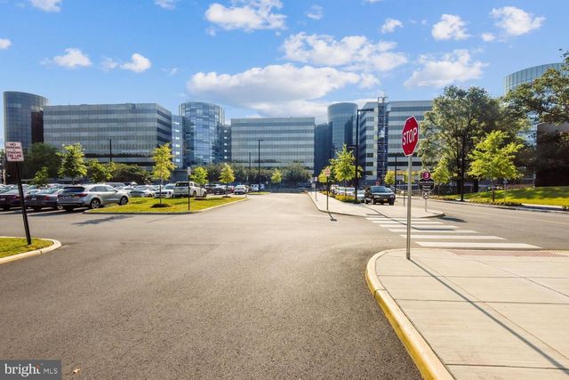 7332 BLADE DR, Falls Church, VA 22042