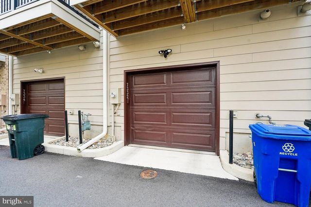 7332 BLADE DR, Falls Church, VA 22042