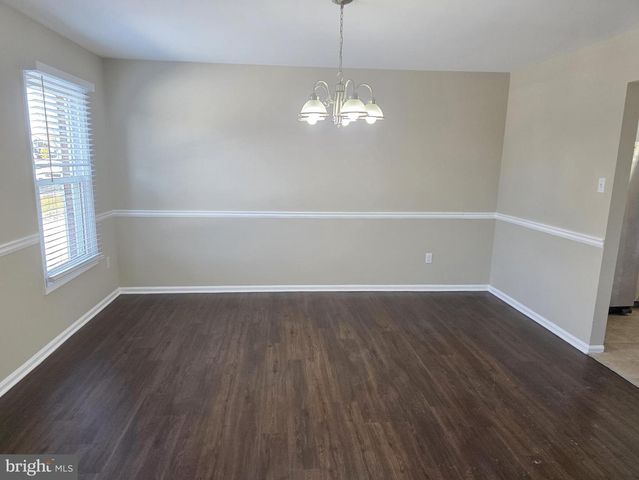 17 STAYMAN LN, Sewell, NJ 08080