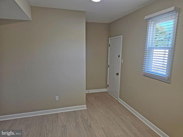 17 STAYMAN LN, Sewell, NJ 08080