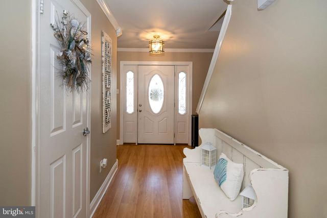 26 MULBERRY ST, Sicklerville, NJ 08081