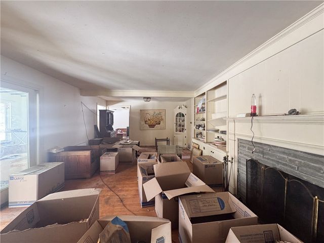 141 Ledgerock Lane, Brighton, NY 14618