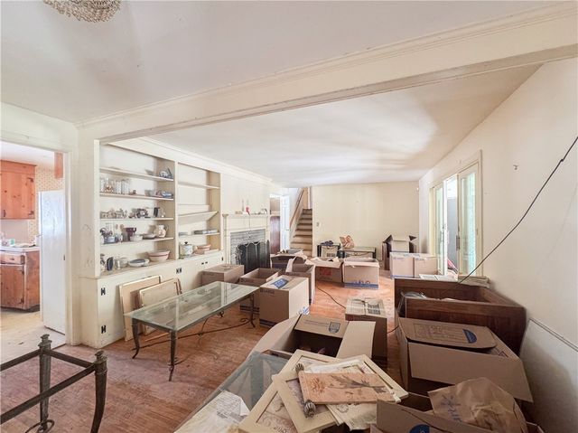 141 Ledgerock Lane, Brighton, NY 14618