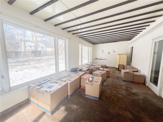 141 Ledgerock Lane, Brighton, NY 14618