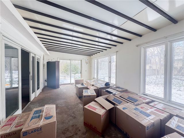 141 Ledgerock Lane, Brighton, NY 14618