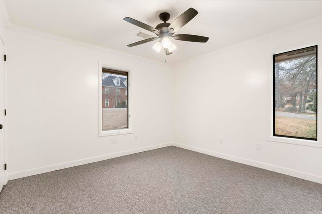 13721 Saint Charles Boulevard, Little Rock, AR 72211