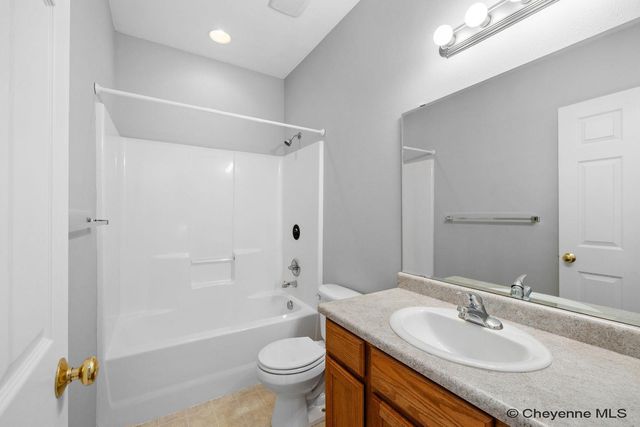 4115 FILLMORE AVE, Cheyenne, WY 82009