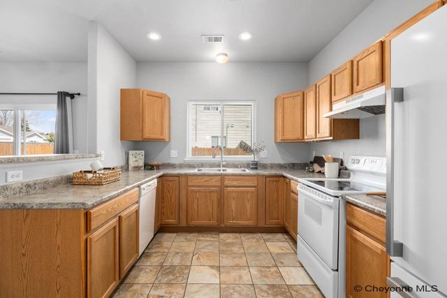 4115 FILLMORE AVE, Cheyenne, WY 82009