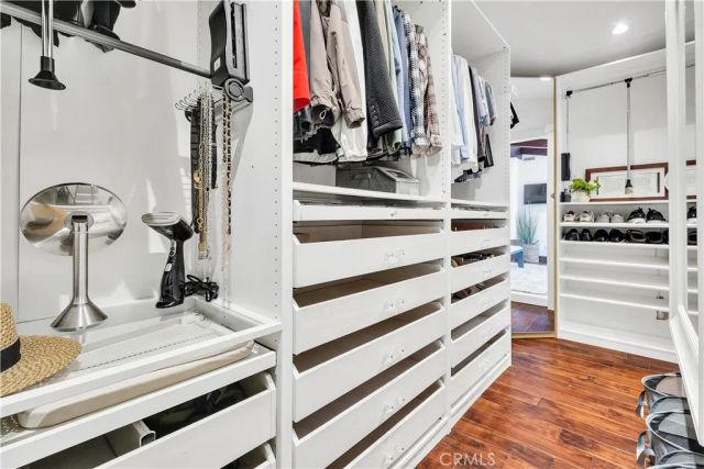 1029 E Acacia, El Segundo, CA 90245