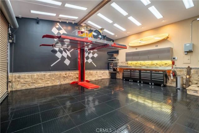 1029 E Acacia, El Segundo, CA 90245