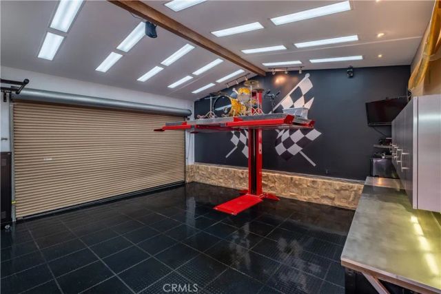 1029 E Acacia, El Segundo, CA 90245
