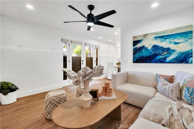 1029 E Acacia, El Segundo, CA 90245