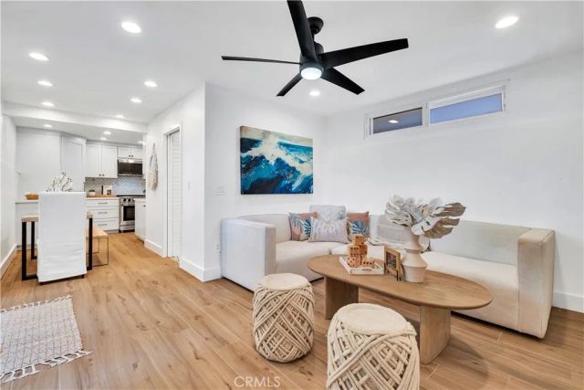 1029 E Acacia, El Segundo, CA 90245