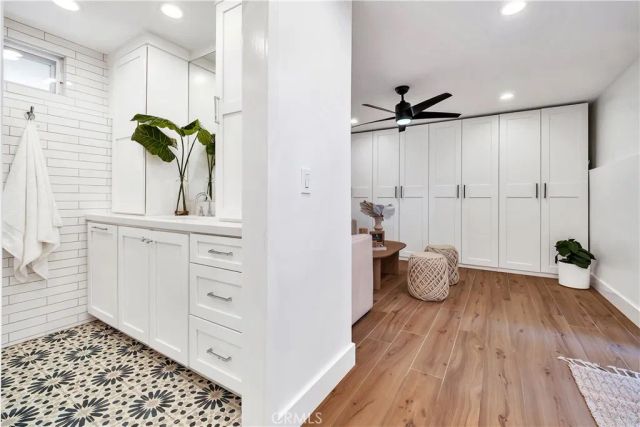 1029 E Acacia, El Segundo, CA 90245