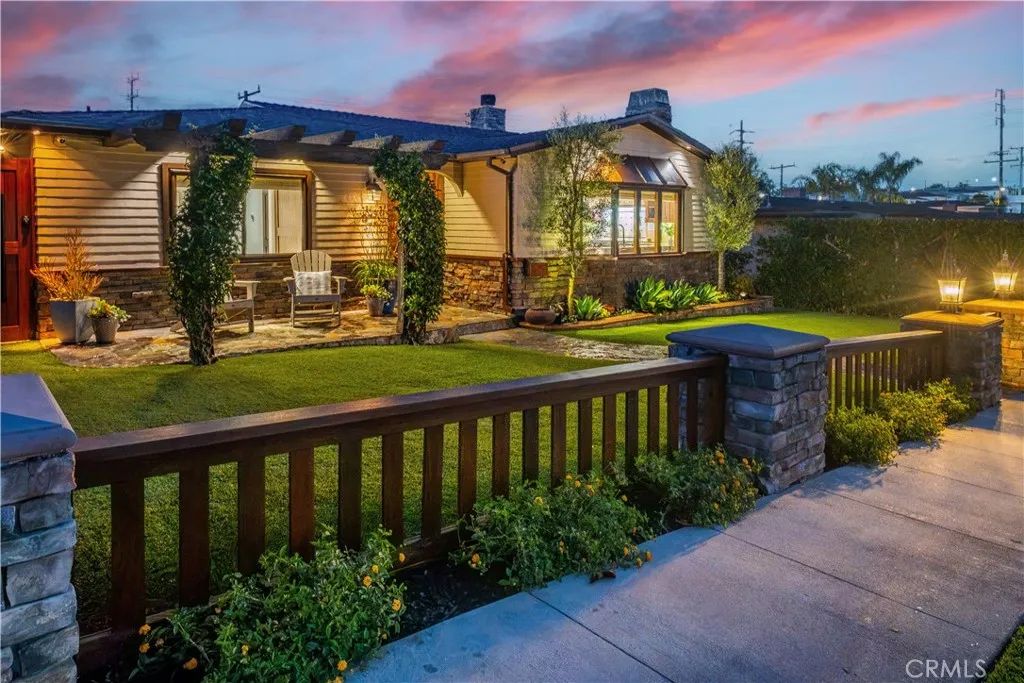 1029 E Acacia, El Segundo, CA 90245
