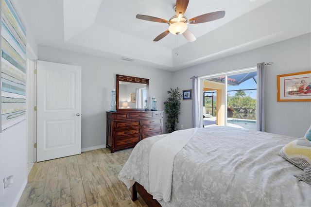 10402 WINNIPEG STREET, Port Charlotte, FL 33981