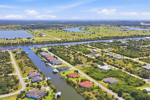 10402 WINNIPEG STREET, Port Charlotte, FL 33981