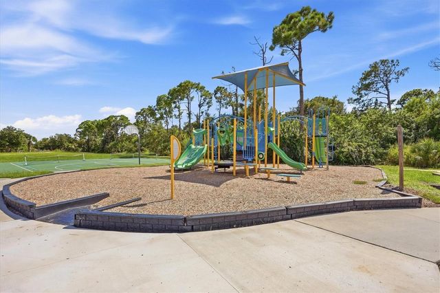 10402 WINNIPEG STREET, Port Charlotte, FL 33981