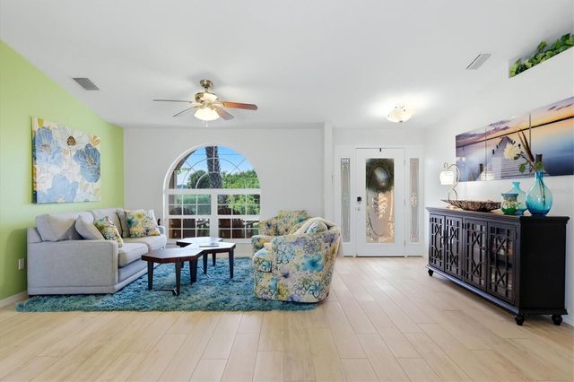 10402 WINNIPEG STREET, Port Charlotte, FL 33981
