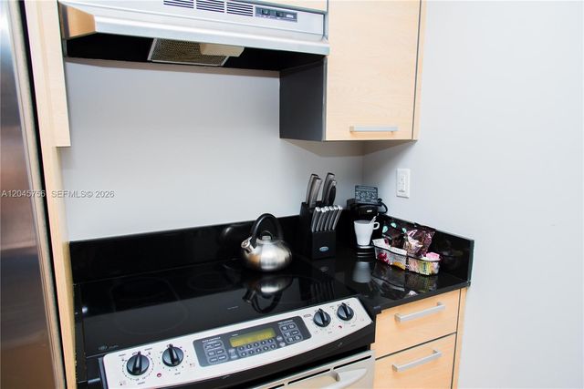 18683 Collins Avenue 1610, Sunny Isles Beach, FL 33160
