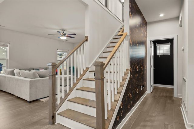 1668 Burtonwood Drive, Moore, SC 29639