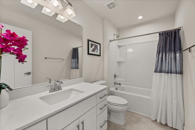 1668 Burtonwood Drive, Moore, SC 29639