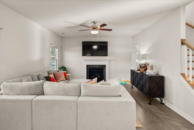 1668 Burtonwood Drive, Moore, SC 29639