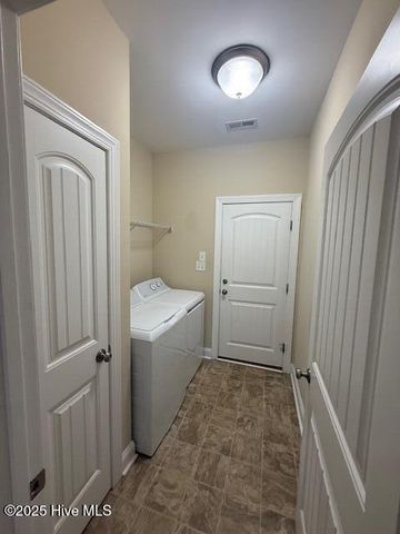 107 Neptune Court, Havelock, NC 28532