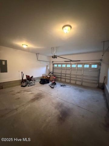 107 Neptune Court, Havelock, NC 28532