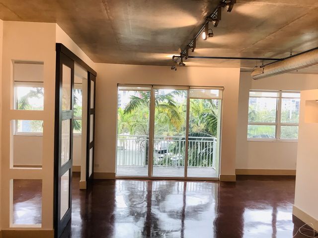 313 NE 2ND Street 305, Fort Lauderdale, FL 33301