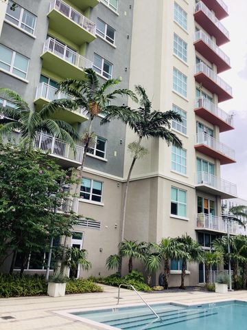 313 NE 2ND Street 305, Fort Lauderdale, FL 33301