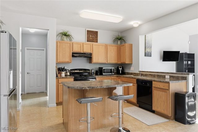 26339 Bluebird Cove, Oakwood, OH 44146