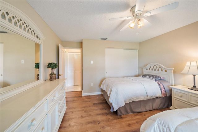 1211 CAPRI ISLES BOULEVARD 58, Venice, FL 34292