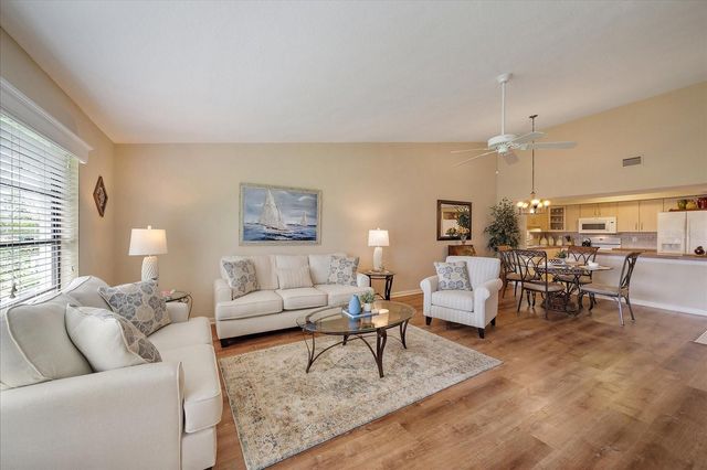 1211 CAPRI ISLES BOULEVARD 58, Venice, FL 34292