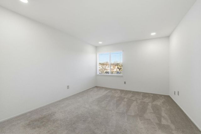 285 Tradewinds Drive 6, San Jose, CA 95123