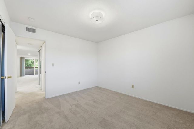 285 Tradewinds Drive 6, San Jose, CA 95123