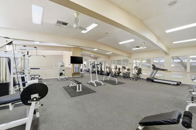 285 Tradewinds Drive 6, San Jose, CA 95123