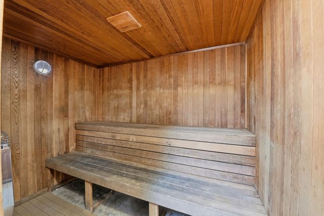 285 Tradewinds Drive 6, San Jose, CA 95123