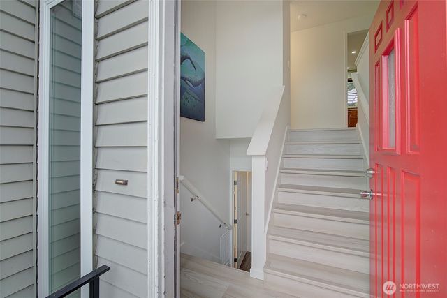 3702 201st Place SW, Lynnwood, WA 98036