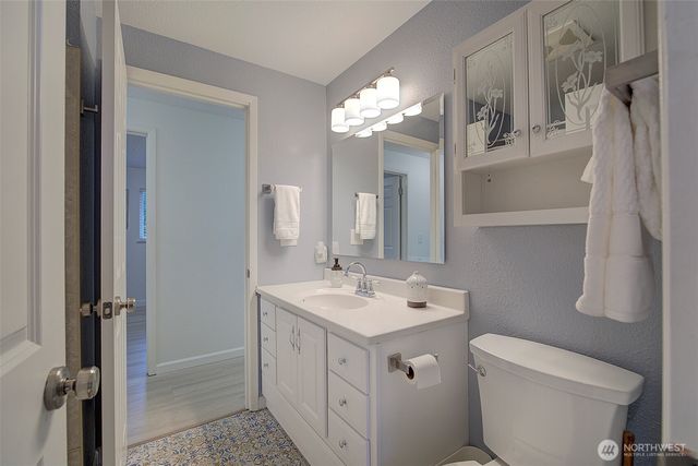 3702 201st Place SW, Lynnwood, WA 98036