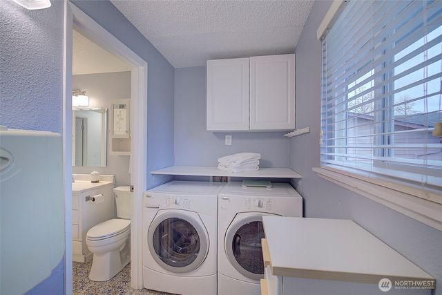 3702 201st Place SW, Lynnwood, WA 98036